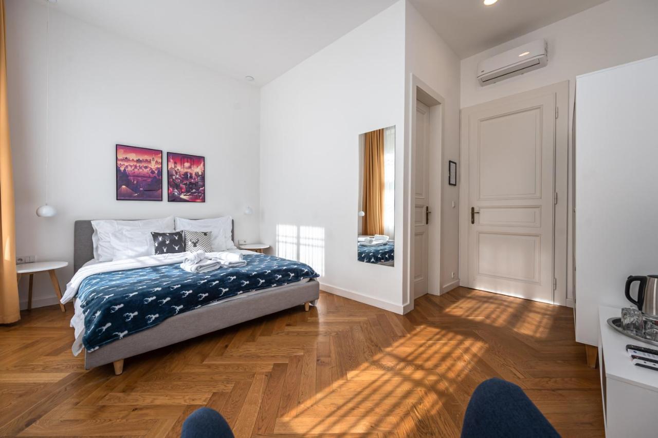 Apartrezidence Opletalova Prague Luaran gambar