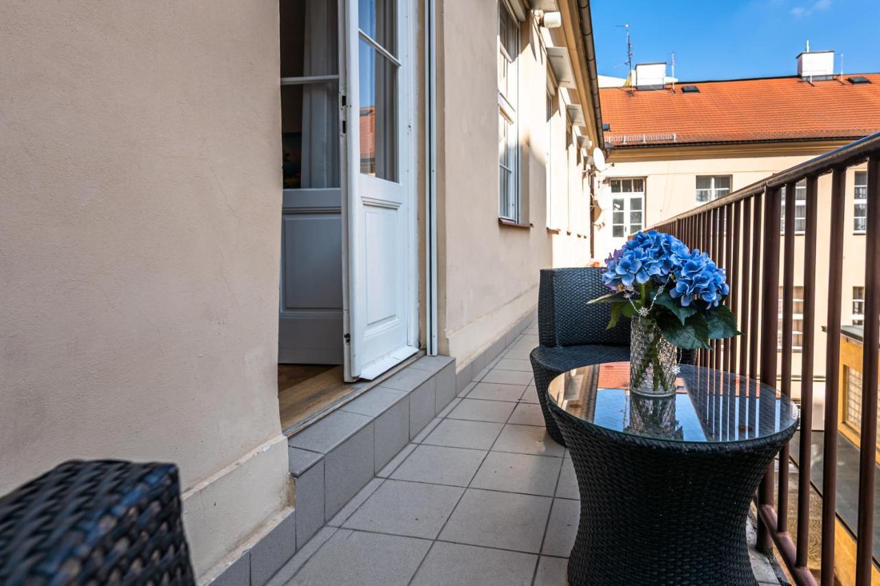 Apartrezidence Opletalova Prague Luaran gambar