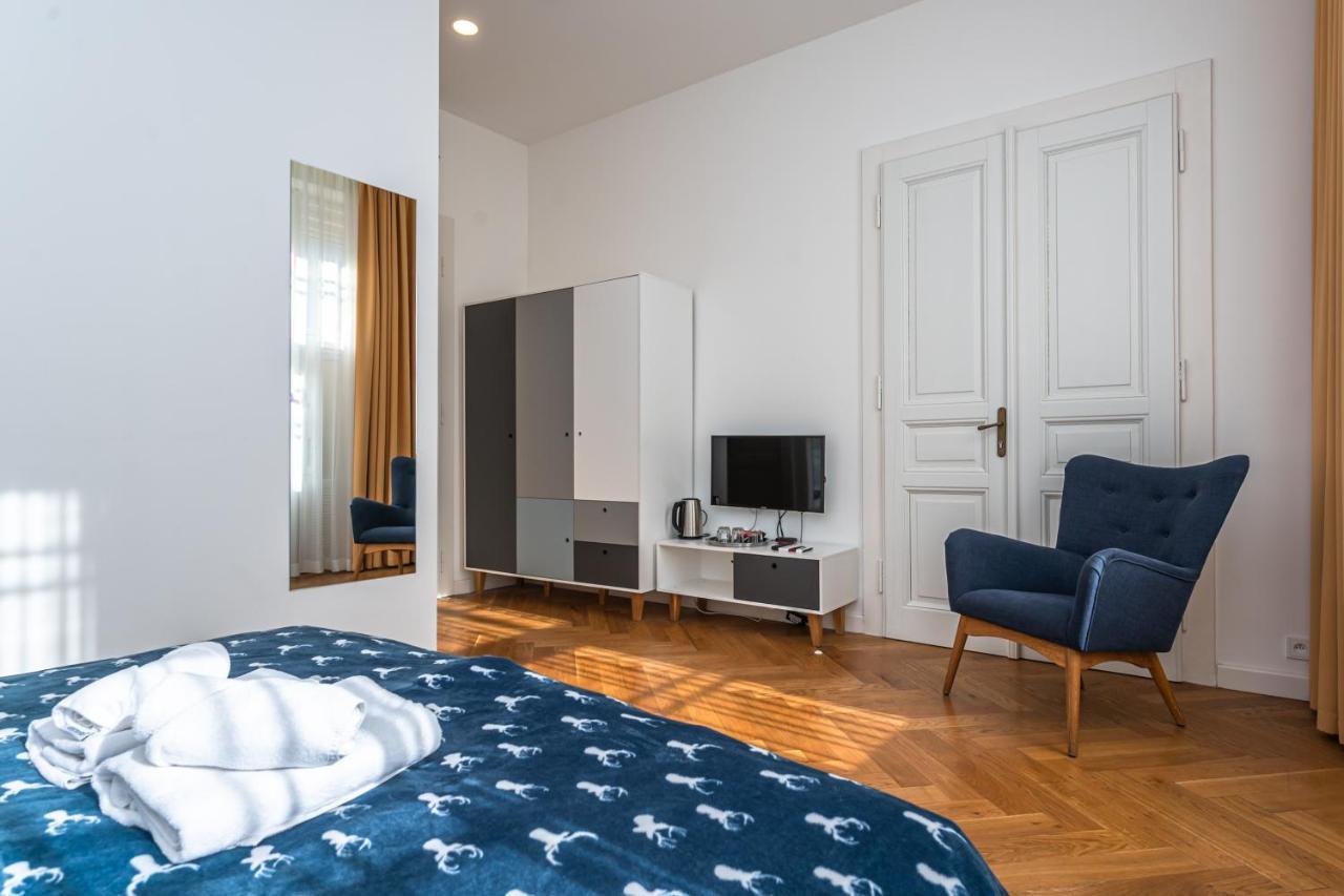 Apartrezidence Opletalova Prague Luaran gambar